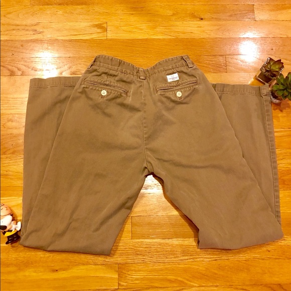 Vineyard Vines Other - Vineyard Vines Brown Club Pants